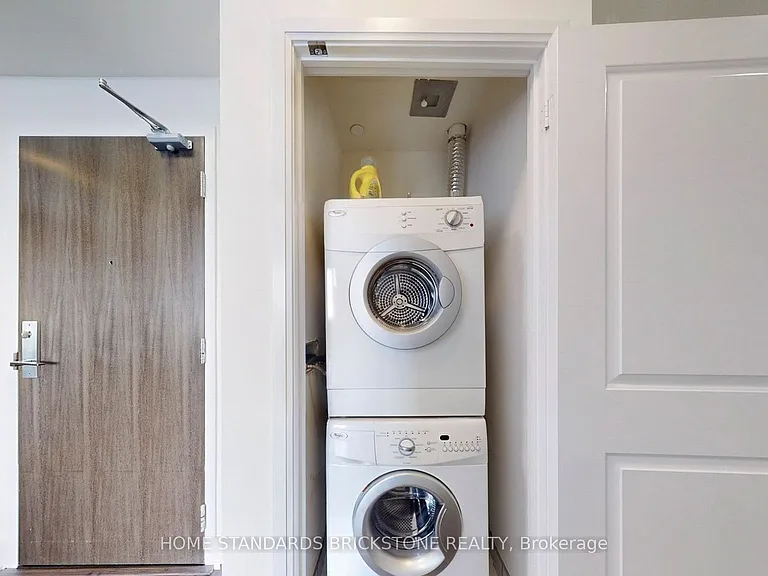 88 Sheppard Ave E #3306 — Photo 19