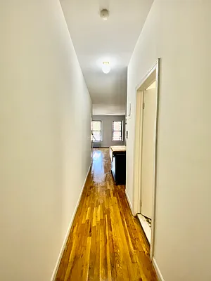 Rented by CMV Realty Inc. | media 20