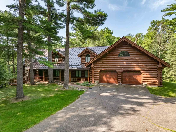 505 Cedar St, Wisconsin Dells, WI 53965