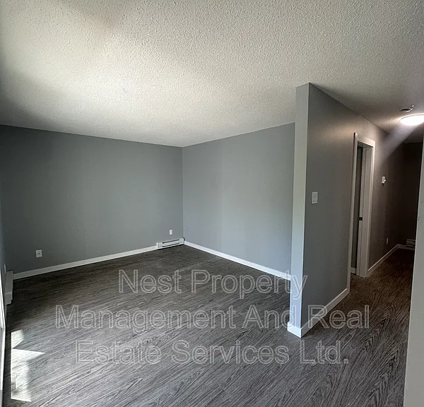 3030 McGill Cres #31 — Photo 3