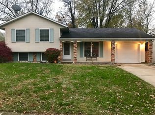 957 Montgomery Ct, Decatur, IL 62526