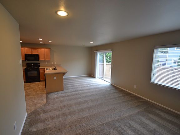 2nd image of 12805 81st Avenue Ct E