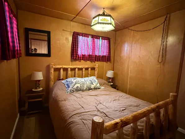 25305 Marion Ridge Dr #B, Idyllwild, CA 92549