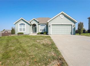 9259 N Bell St, Kansas City, MO 64155
