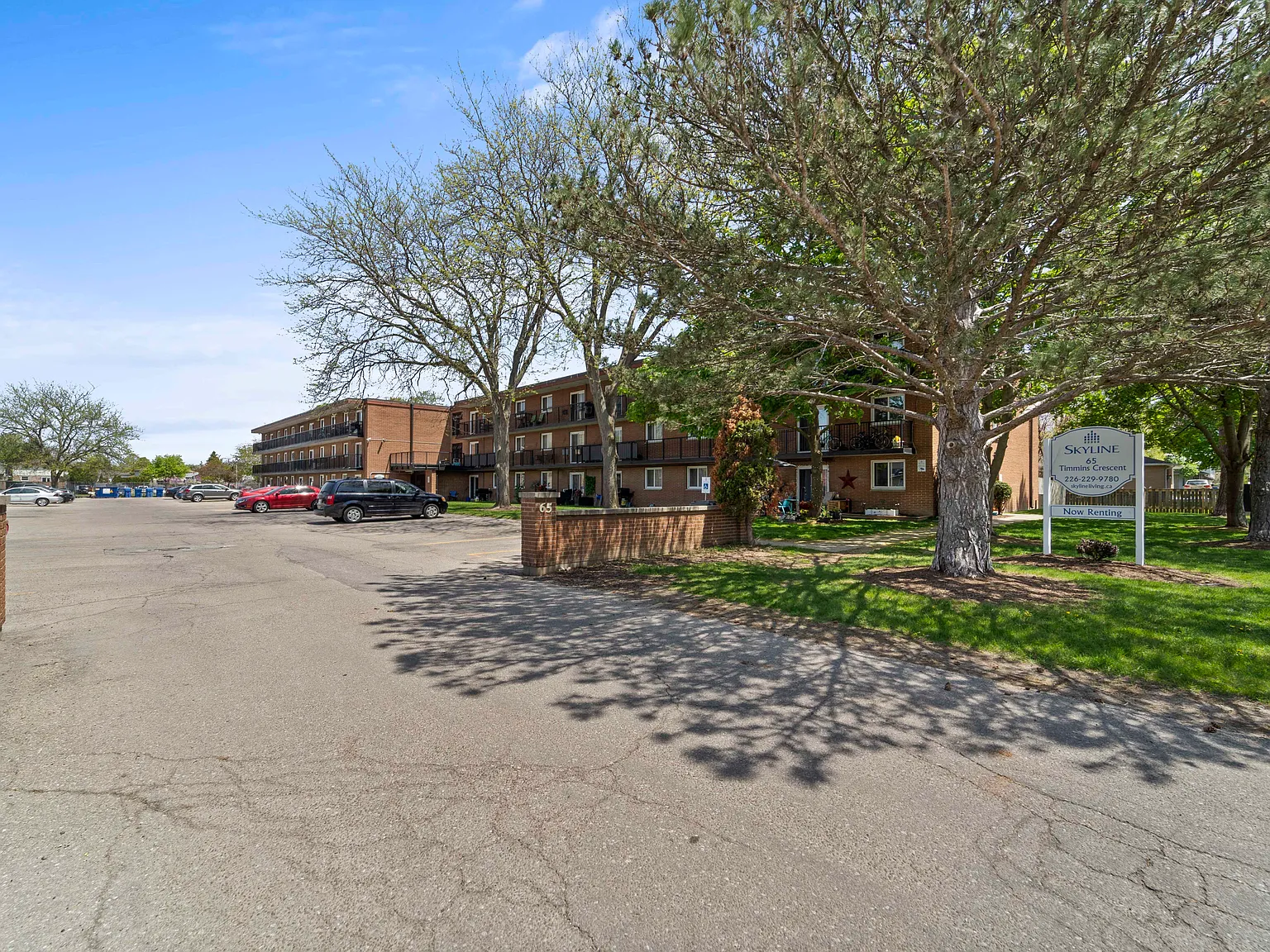 Timmins Apts — Photo 3