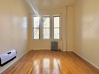 Rented by Doorway NYC, LLC