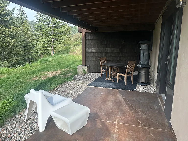 Outdoor area