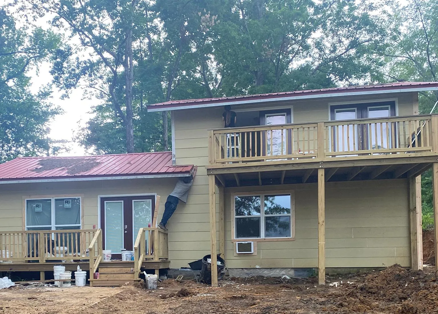 502 W Dewey Camp Dr — Photo 2