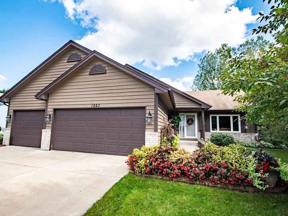 1st image of 1023 Stewarton Dr