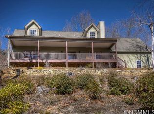 277 Thorncrest Dr, Burnsville, NC 28714