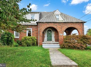 1249 E Maple St, York, PA 17403