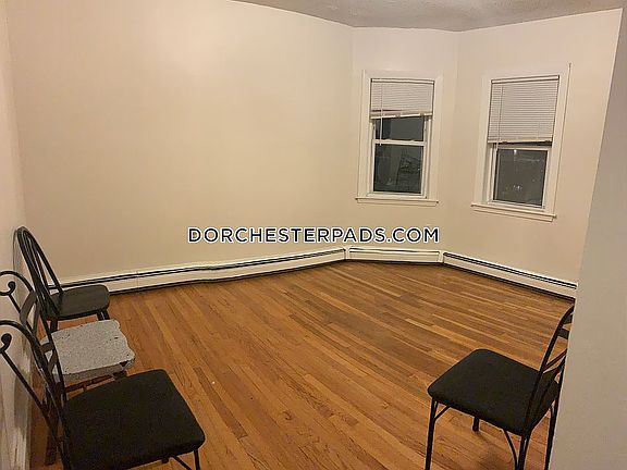 Livingroom unit 1