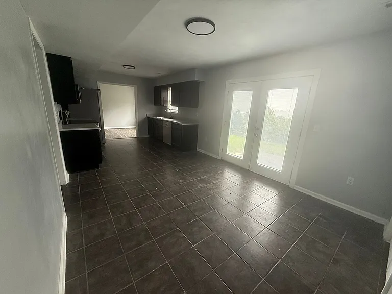 4826 Golfview Dr NE — Photo 10