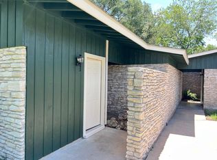 2305 Western Trails Blvd #A, Austin, TX 78745