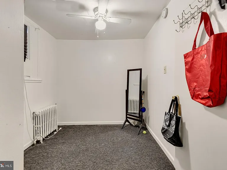 2208 Christian St #1 — Photo 10