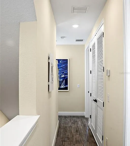 8040 Lost Shaker Ln — Photo 40