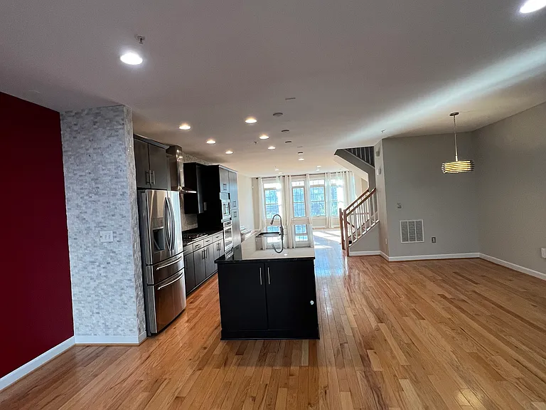 7447 Burnside Way — Photo 16