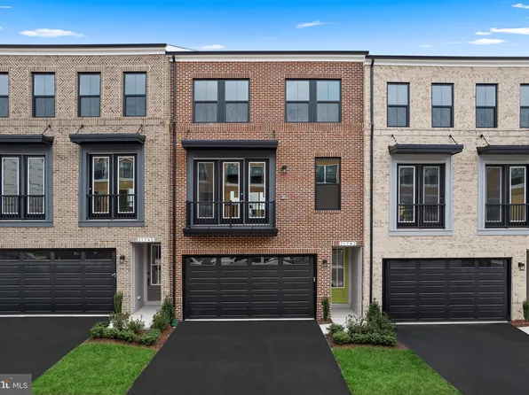 21742 Charing Cross Ter, Ashburn, VA 20148