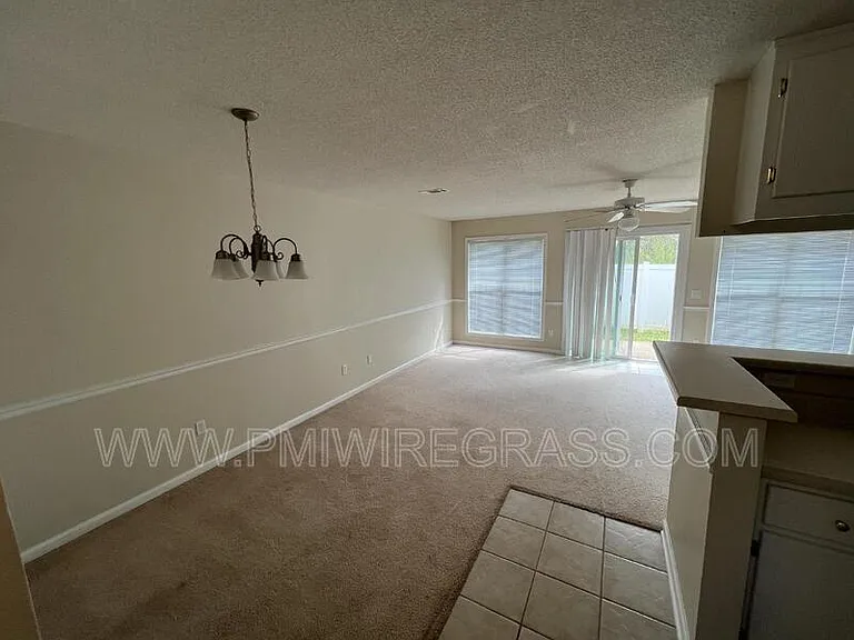 177 N Springview Dr — Photo 17