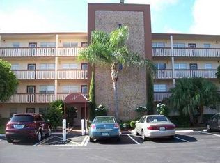 2034 Newcastle #2034-B, Boca Raton, FL 33434