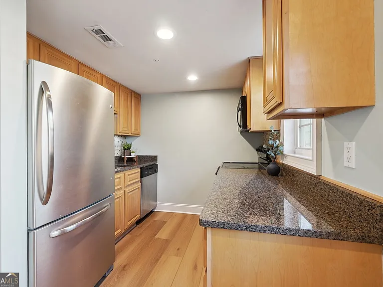 104 Rondak Cir SE — Photo 3