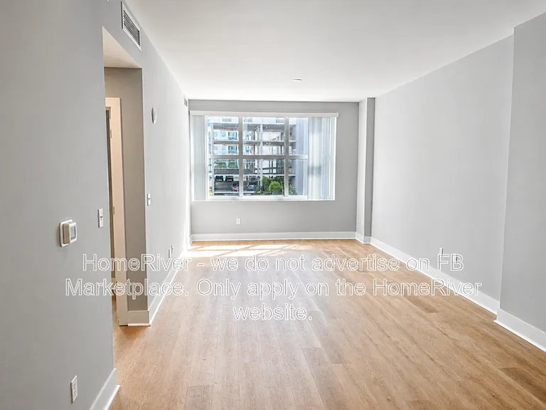 1120 E Kennedy Blvd #314 — Photo 12