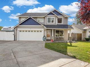 4305 Cambridge Ln, Longview, WA 98632