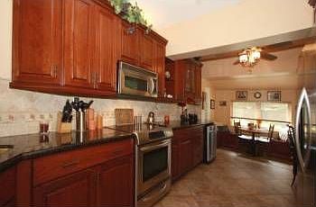2nd image of 302 NE 97th St