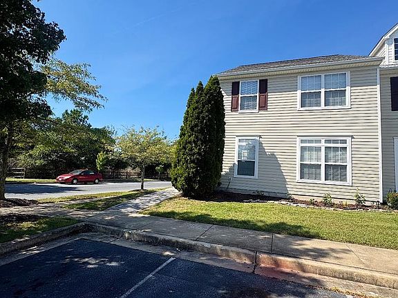 2nd image of 200 Brant Way