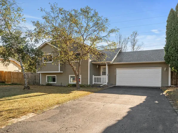 10420 Eagle St NW, Coon Rapids, MN 55433