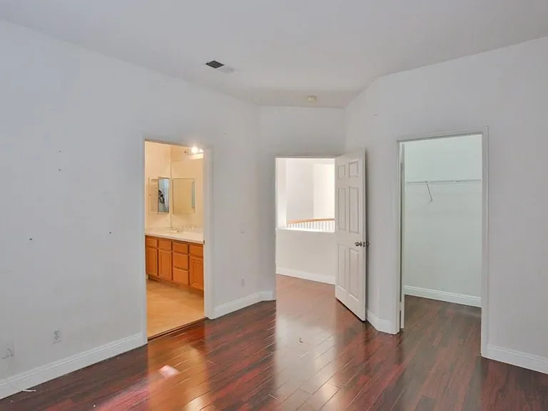2845 Sawgrass Dr — Photo 16