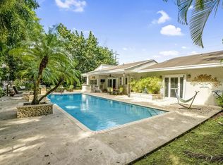 6360 SW 84th St, Miami, FL 33143