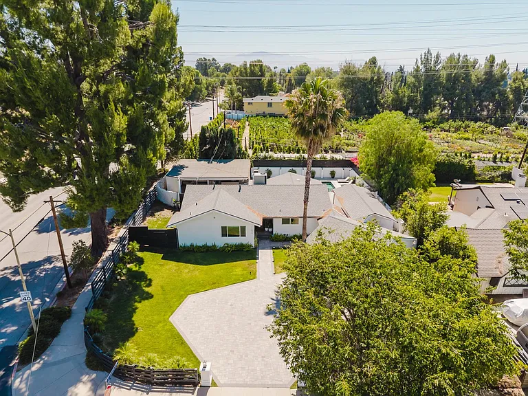 11072 Chimineas Ave — Photo 43