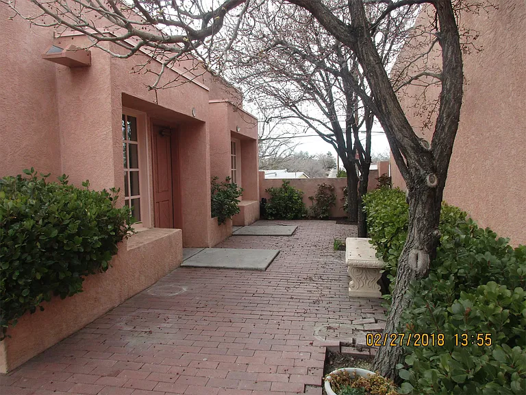 1709 Girard Blvd NE #1 — Photo 16
