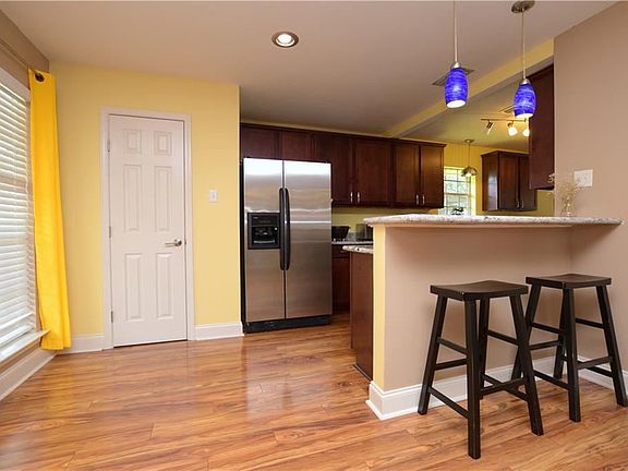 4th image of 1211 Patriot Dr