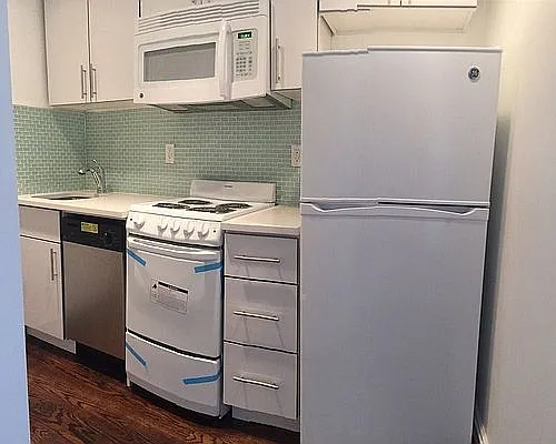 Rented by Living New York | media 12