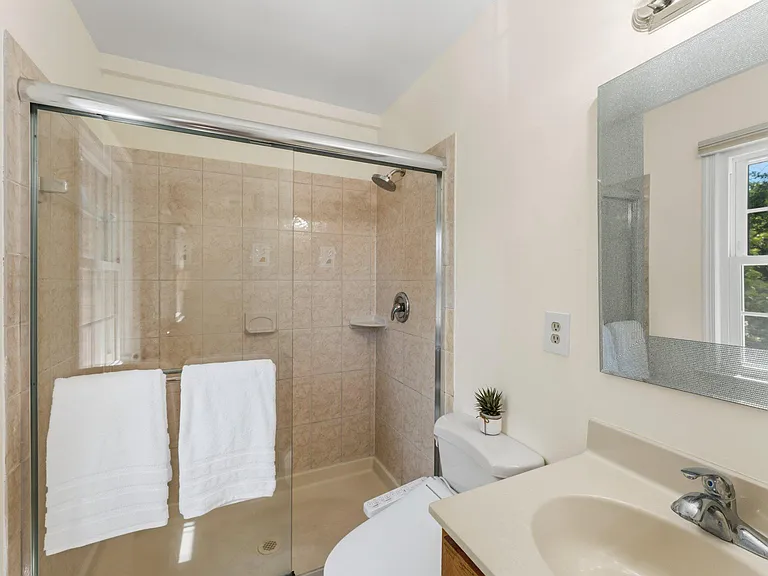 7428 Chummley Ct — Photo 16