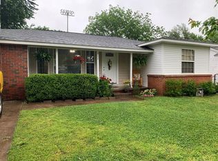 317 N 20th St, Collinsville, OK 74021