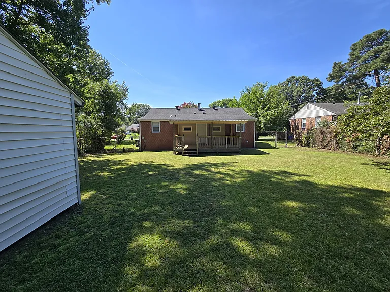 2312 Reed Rd — Photo 22