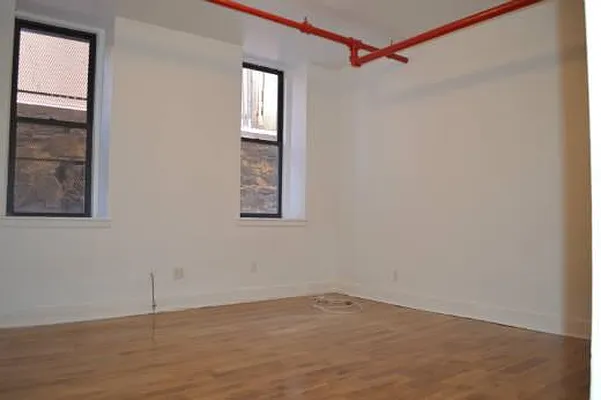 Rented by Dream Space Realty | media 9