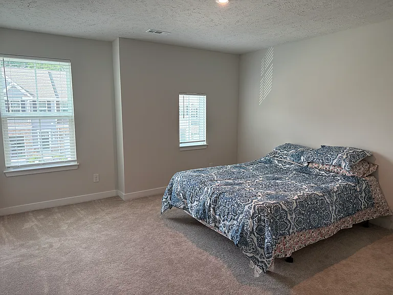 1536 Spruce Hill Dr — Photo 5