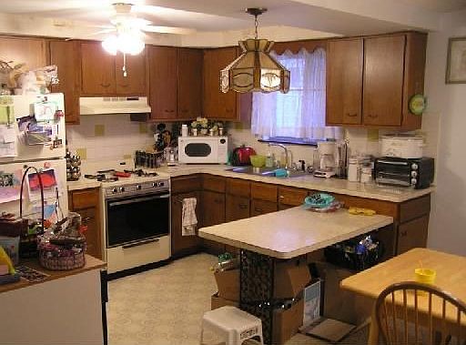 2nd image of 33 Strasbourg Dr