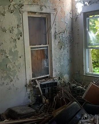 5th image of 45 S Horton St