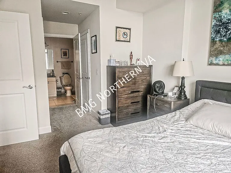 3650 S Glebe Rd #350 — Photo 5