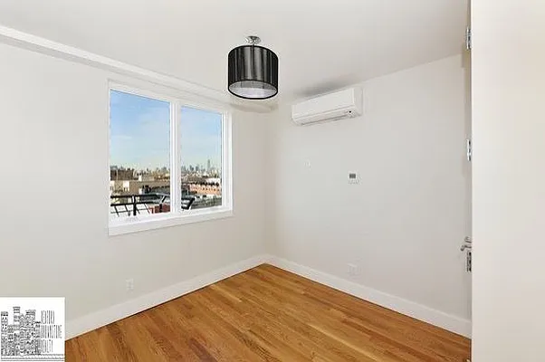 Rented by Bedford Brownstone Realty | media 34