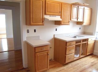 158 Summer St S #304, Somerville, MA 02143