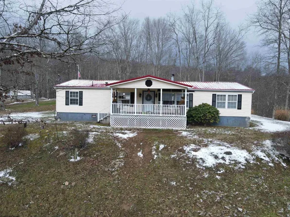 114 Waterview Dr, Horner, WV 26372