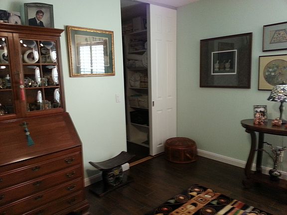 2nd image of 28978 Vermillion Ln
