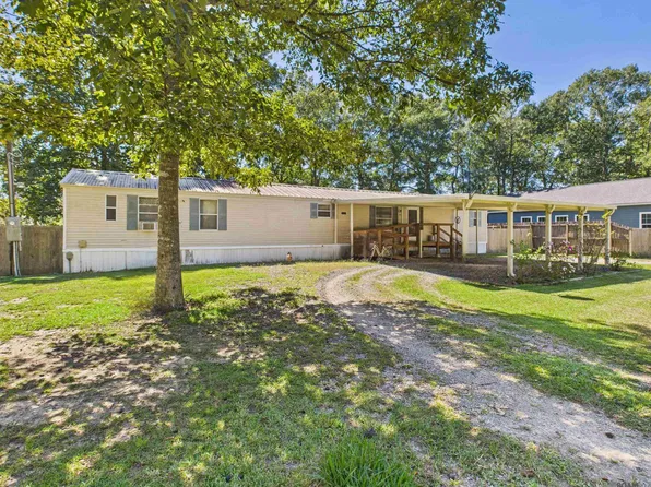 7618 Thames Dr, Denham Springs, LA 70706