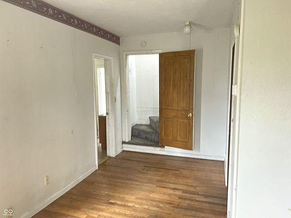 3rd image of 8137 N Raider Rd